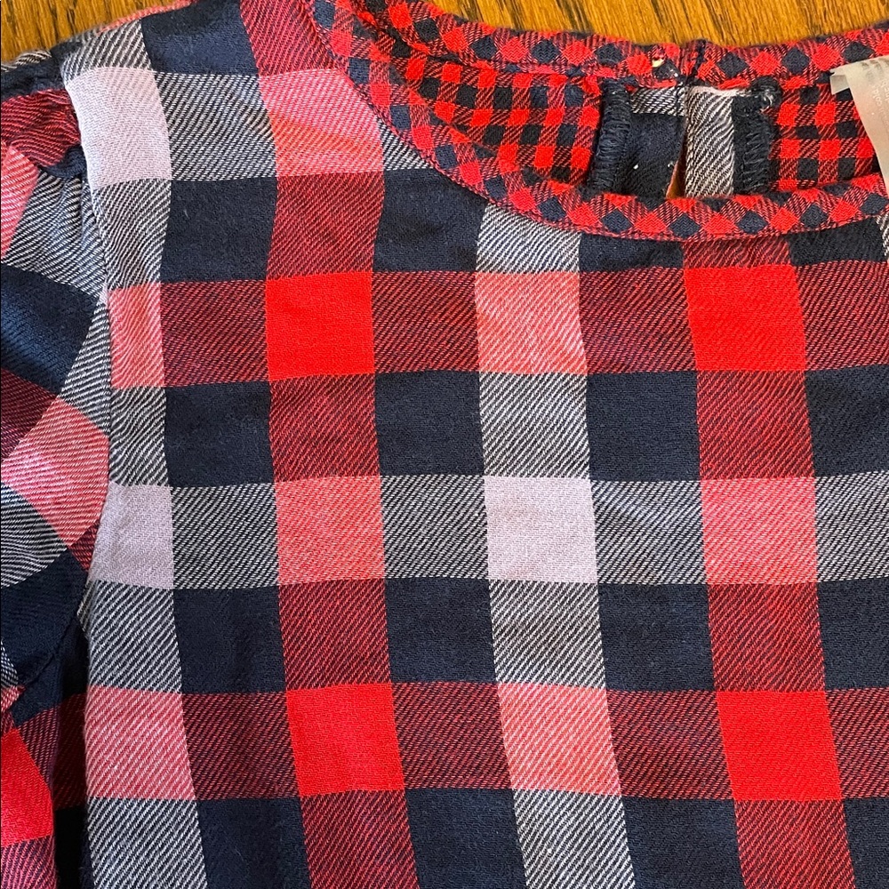 Primary Light Flannel Kids Plaid Dress in Red, Navy, Purple. Size 12 has pockets - Picture 3 of 6